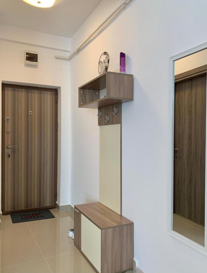 Luxor Apartment Otopeni 3 Exterior photo